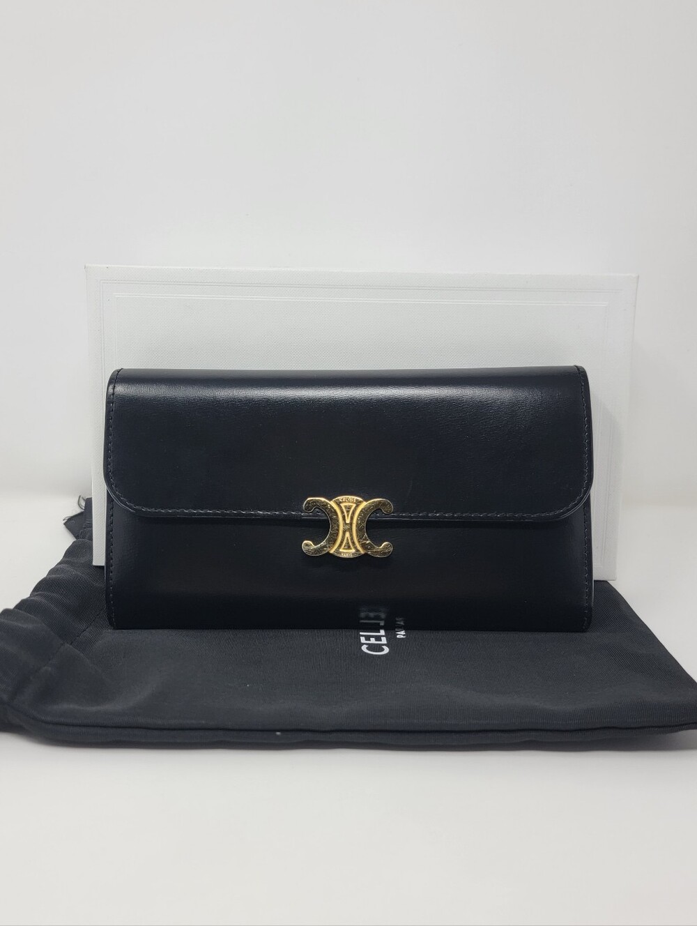 CELINE Large Triomphe Long Wallet in Shiny Calfskin
